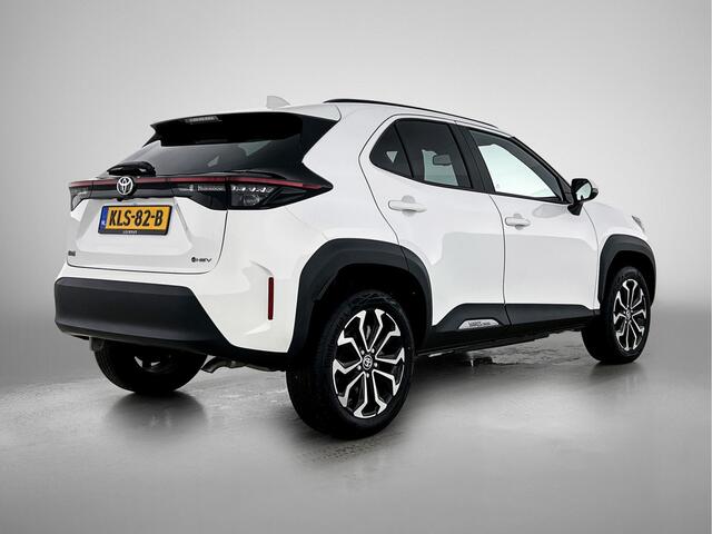 Toyota YARIS Cross 1.5 Hybrid 115 Dynamic | Voorstoelen verwarmd |