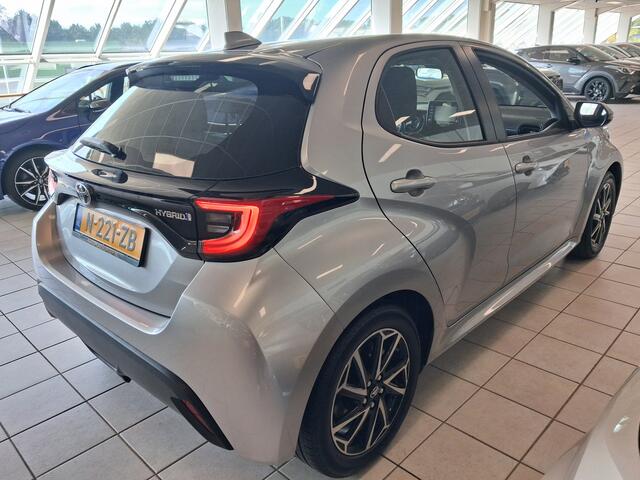 Toyota YARIS 1.5 Hybrid Dynamic