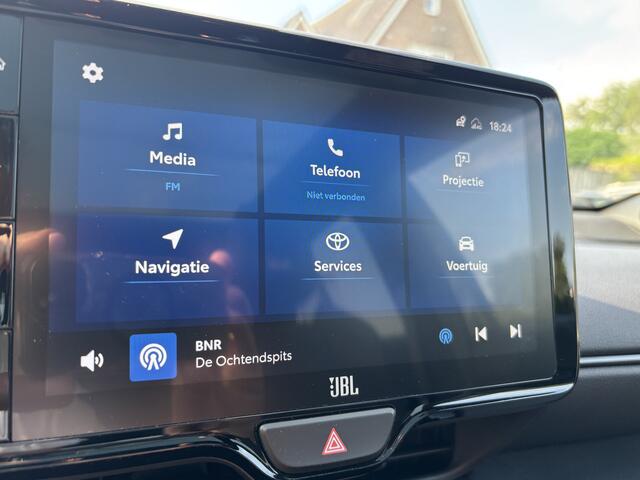 Toyota YARIS Cross 1.5 Hybrid Automaat GR Sport Panoramadak / Trekhaak / Full LED
