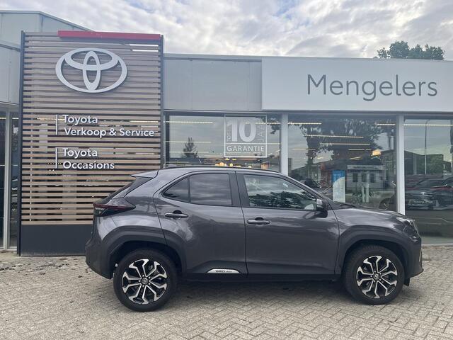 Toyota YARIS Cross 1.5 Hybrid 115 First Edition | NL-Auto | Stoelen stuurverwarming | Trekhaak