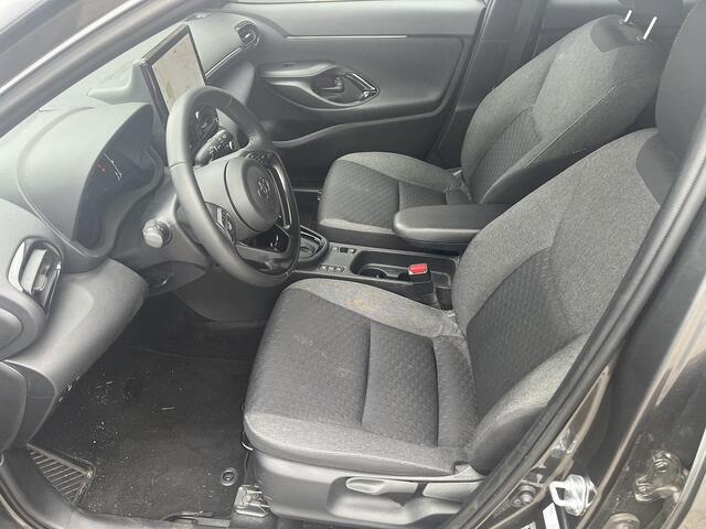 Toyota YARIS Cross 1.5 Hybrid 115 First Edition | NL-Auto | Stoelen stuurverwarming | Trekhaak