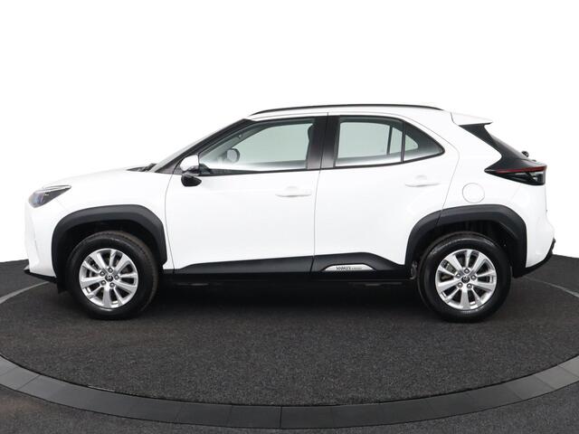 Toyota YARIS Cross 1.5 Hybrid Active | Apple Carplay/Android Auto | Trekhaak | Parkeercamera |