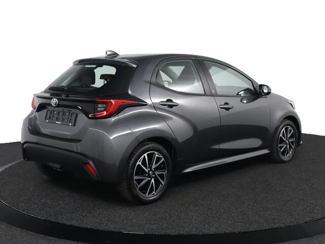 Toyota YARIS 1.5 VVT-i Dynamic | Automaat | Stoelverwarming | Apple Carplay/Android Auto | airco |