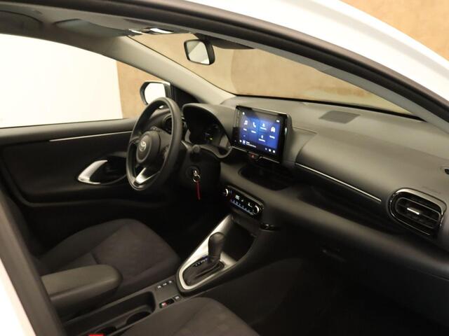 Toyota YARIS 1.5 Hybrid 115 Comfort - ORIGINEEL NEDERLANDSE AUTO - ACHTERUITRIJCAMERA - AUTOMATISCHE AIRCO - APPLE CARPLAY/ANDROID AUTO - ADAPTIEVE CRUISE CONTROL - AUTONOMOUS EMERGENCY BRAKING - RIJSTROOKSENSOR MET CORRECTIE - VERKEERSBORDDETECTIE - GROOTLICHTASSISTE