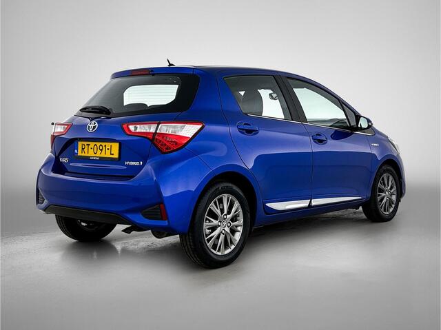 Toyota YARIS 1.5 Hybrid Executive | Dealer onderhouden | Climate Control | Cruise Control | Achteruitrijcamera | Half Lederen bekleding |