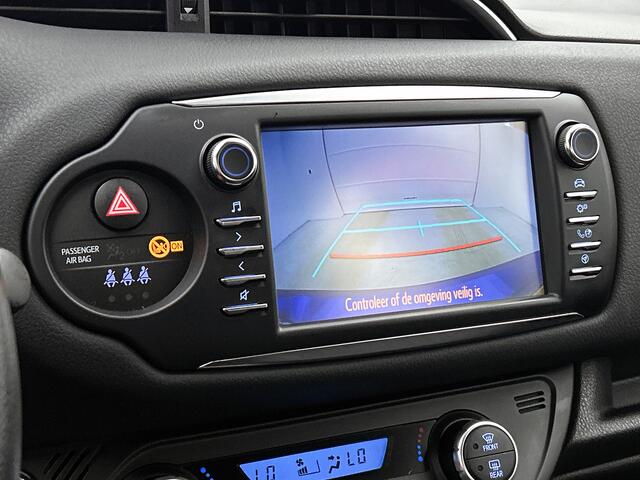 Toyota YARIS 1.5 Hybrid Executive | Dealer onderhouden | Climate Control | Cruise Control | Achteruitrijcamera | Half Lederen bekleding |