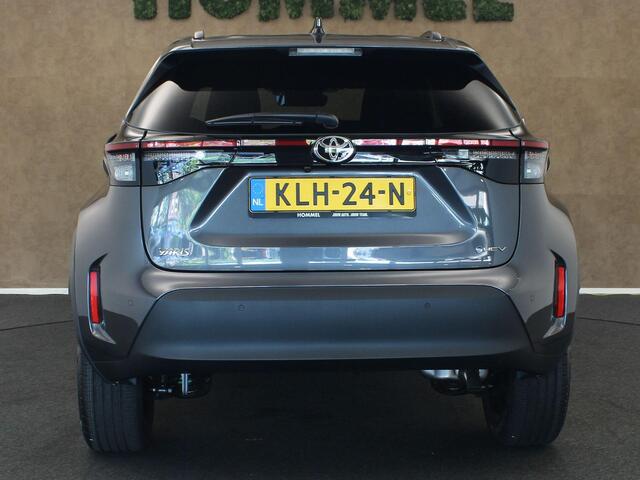 Toyota YARIS Cross 1.5 Hybrid 130 Dynamic - ACHTERUITRIJCAMERA - AUTOMATISCHE AIRCO - APPLE CARPLAY/ANDROID AUTO - DODEHOEKDETECTIE - ADAPTIEVE CRUISE CONTROL - STOEL/STUUR/VOORRUIT VERWARMING - - VERKEERSBORDDETECTIE - LED KOPLAMPEN - GROOTLICHTASSISTENT - DRAADLOZE