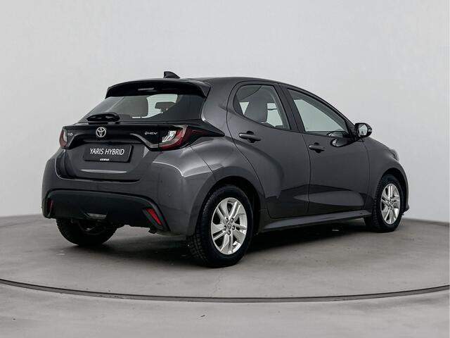 Toyota YARIS 1.5 Hybrid 115 Dynamic Limited | Stuur-Stoelverwarming | Parkeersensoren | Apple Carplay-Android Auto |