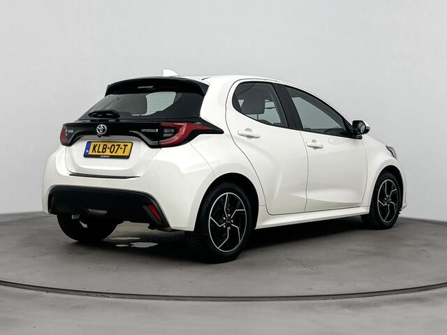 Toyota YARIS 1.5 Hybrid Dynamic | Stoelverwarming | LED Verlichting | Apple Carplay / Android Auto |