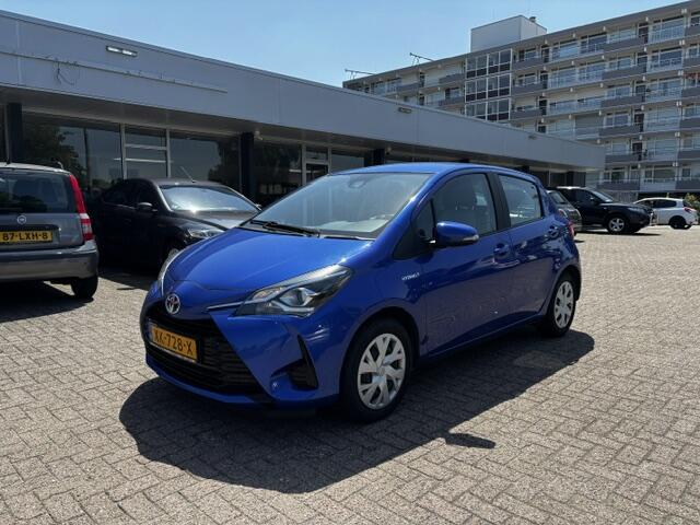 Toyota YARIS 1.5 Hybrid Active Acamera Cruise Nap