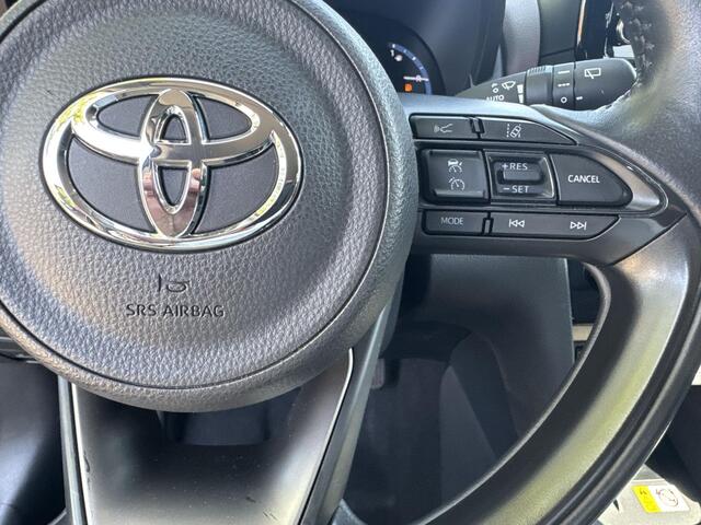 Toyota YARIS Cross 1.5 Hybrid Executive | 06-10141018 Voor meer informatie