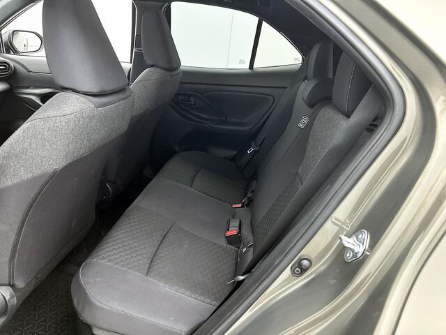 Toyota YARIS Cross 1.5 Hybrid Dynamic Comfort | Parkeersensoren | Stoelverwarming |