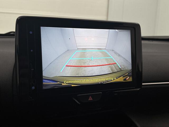 Toyota YARIS Cross 1.5 Hybrid Dynamic | Voorstoelen verwarmd | Parkeersensor voor en achter |
