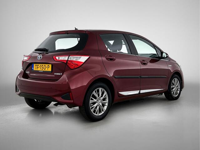 Toyota YARIS 1.5 Hybrid Energy Plus | Dealer Onderhouden | Navigatie | Climate Control | Parkeersensoren Achter | Achteruitrijcamera | Armsteun |