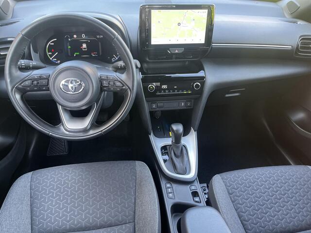 Toyota YARIS Cross 1.5 Hybrid Dynamic | Dode hoek waarschuwing | Stoel- + stuurverwarming | Navigatie | Keyless entry |