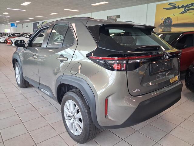 Toyota YARIS Cross 1.5 Hybrid 115 Active Edition |PDC |