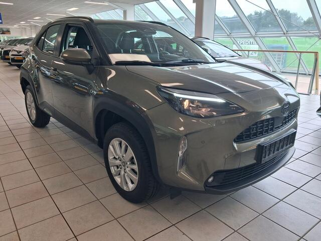 Toyota YARIS Cross 1.5 Hybrid 115 Active Edition |PDC |