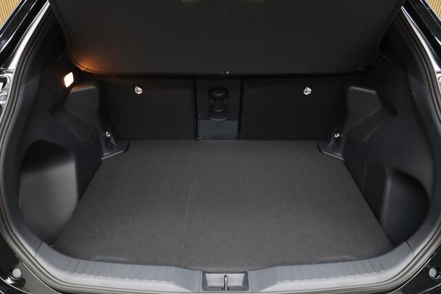 Toyota YARIS Cross 1.5 Hybrid 130 Dynamic + Comfort Pack | MY2026 | ¤ 2.500,- Voorraad voordeel! | Adaptive-cruise | Camera | Clima | Apple Carplay & Android Auto | Navigatie | Keyless | Parkeerhulp | Stoel & Stuurverwarming | Dodehoekdetectie