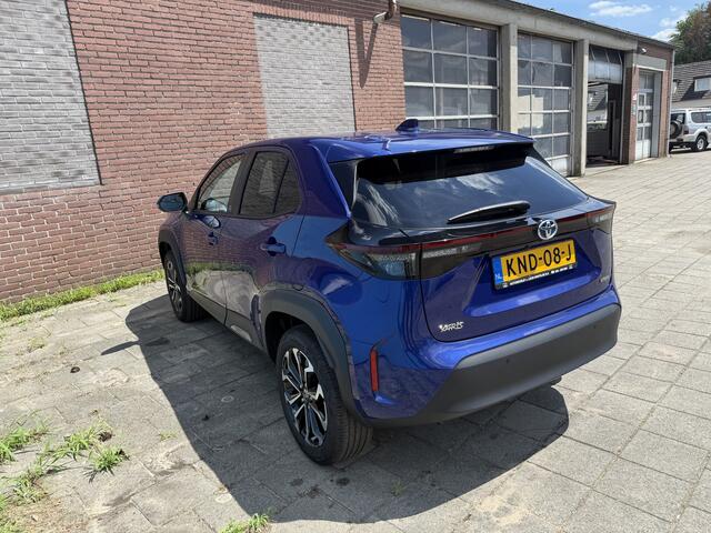 Toyota YARIS Cross 1.5 Hybrid Explore Keyless starten + entry, Draadloze telefoon oplader