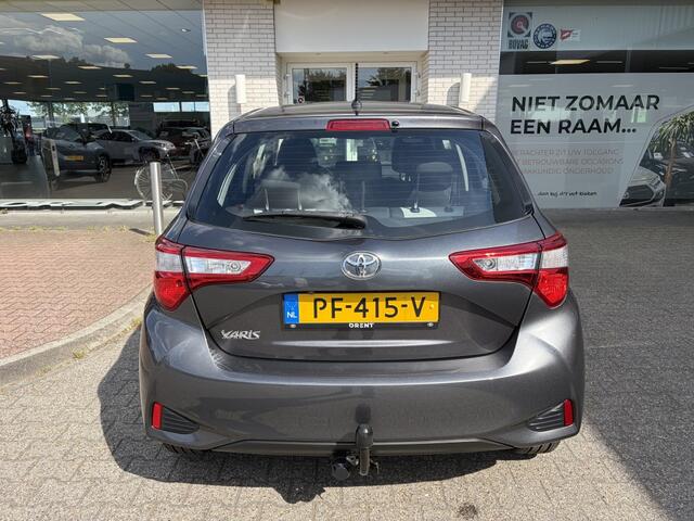 Toyota YARIS 1.5 VVT-i Aspiration | Cruise control | Trekhaak | Dealer onder.