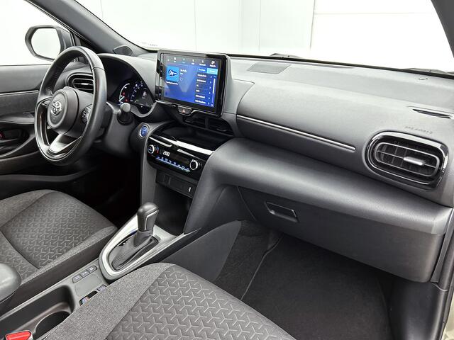 Toyota YARIS Cross 1.5 Hybrid First Edition | BTW Voertuig | Dealer onderhouden | Navigatie | Apple CarPlay/Android Auto | Cruise Control Adaptive | Climate Control | Achteruitrijcamera |