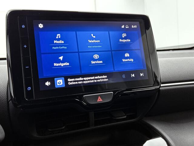 Toyota YARIS Cross 1.5 Hybrid First Edition | BTW Voertuig | Dealer onderhouden | Navigatie | Apple CarPlay/Android Auto | Cruise Control Adaptive | Climate Control | Achteruitrijcamera |