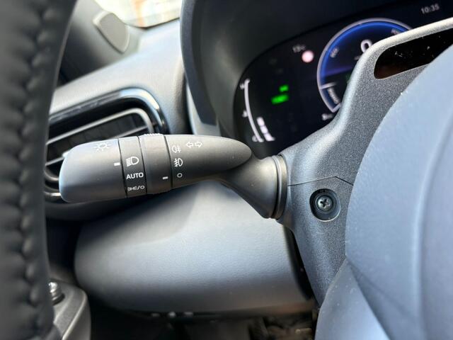 Toyota YARIS Cross 1.5 Hybrid 130 Dynamic | Comfort Pack | Sensoren v/a | Stoelverw