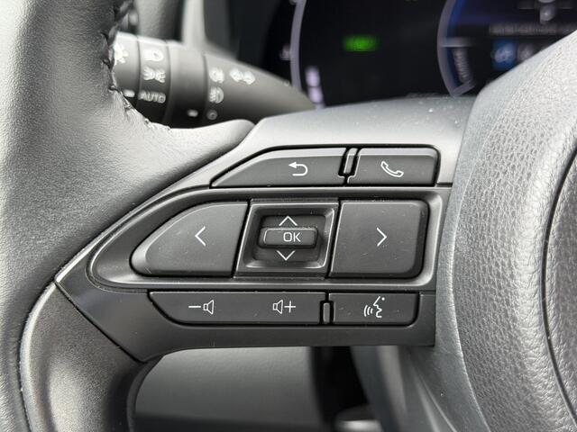 Toyota YARIS Cross 1.5 Hybrid 115 First Edition achteruitrijcamera / Stoelverwarming voor