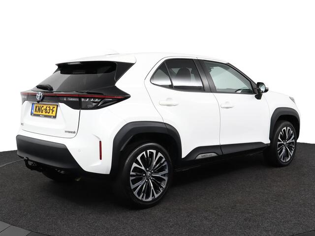 Toyota YARIS Cross 1.5 Hybrid Executive | Navigatie | Trekhaak | Half leder | Stoel / Stuurverwarming |