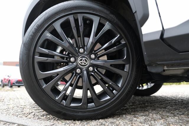 Toyota YARIS Cross 1.5 Hybrid Adventure Automaat | Vollederen bekleding | LED Matri