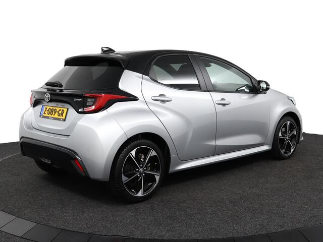 Toyota YARIS 1.5 Hybrid 130 Launch Edition | Stuur/Stoelverwarming | heads-up display | Parkeersensoren | Dodehoekdetectie |