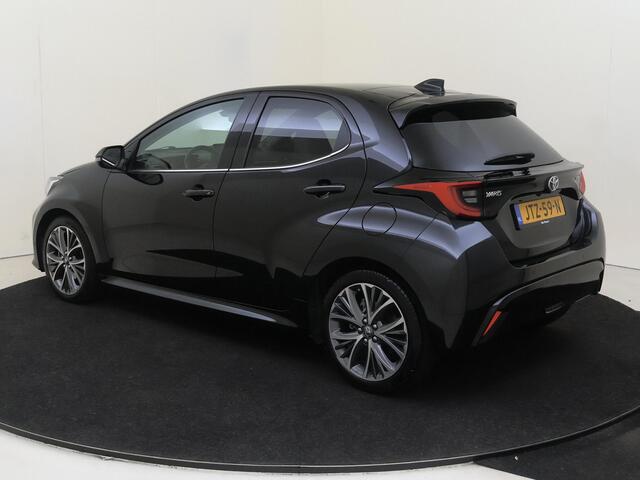Toyota YARIS 1.5 Hybrid Executive | airco automatisch | Apple Carplay/Android | Autonomous Emergency Braking | bots herkenning en activatie | cruise control adaptief | lederen/stof bekleding | lichtmetalen velgen 17" | navigatiesysteem full map |