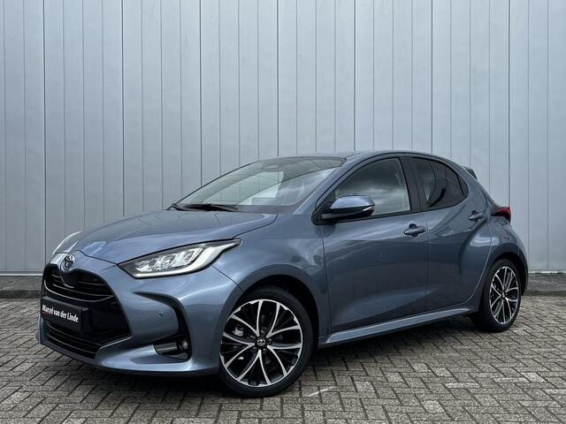 Toyota YARIS 1.5 Hybrid 115 Dynamic Comfort Pack Limited Nieuw Model Parkeer dodehoek Sensoren Stoel Stuur Verwarmd