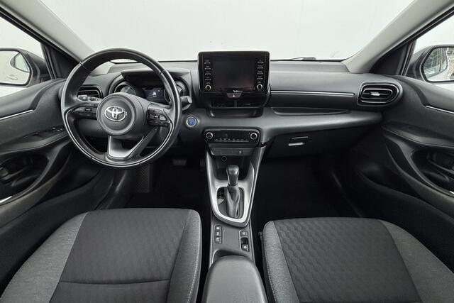 Toyota YARIS 1.5 Hybrid Dynamic 1e-Eig. & Dealer-Onderh. BOVAG-Garantie. NL-Auto.