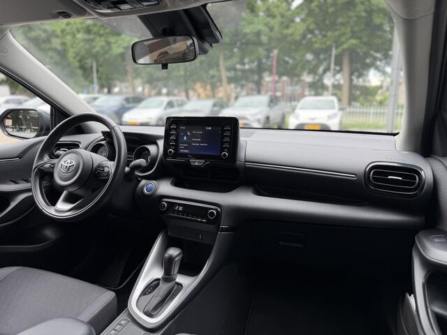 Toyota YARIS 1.5 Hybrid 115 Dynamic | GEEN AFLEVERKOSTEN | Apple/Android, Camera, Keyless entry/start