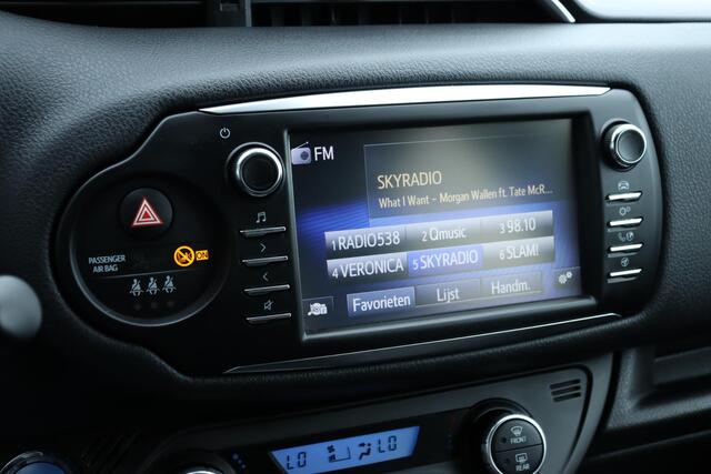 Toyota YARIS 1.5 Hybrid Executive, LM Velgen, Cruise control, Navi, Climate control, Safety Sense.