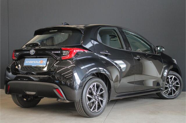 Toyota YARIS 1.5 Hybrid Dynamic |nieuw onderhoud|stoelverwarming|Apple/Android|