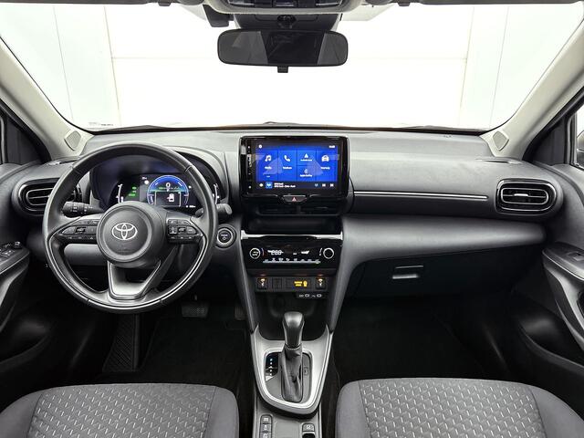 Toyota YARIS Cross 1.5 Hybrid 115 Active + | BTW voertuig | Dodehoek detectie | Parkeersensoren voor+achter | Stoelverwarming | Keyless Entry/Start | Apple CarPlay/Android Auto | Achteruitrijcamera |