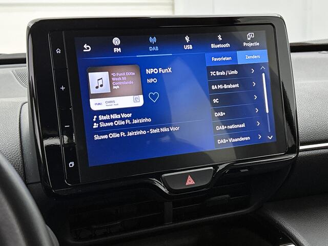 Toyota YARIS Cross 1.5 Hybrid 115 Active + | BTW voertuig | Dodehoek detectie | Parkeersensoren voor+achter | Stoelverwarming | Keyless Entry/Start | Apple CarPlay/Android Auto | Achteruitrijcamera |