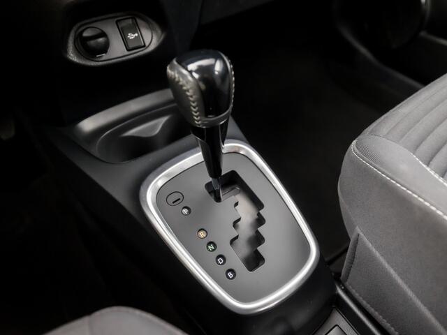 Toyota YARIS 1.5 Hybrid Sport 136Pk Automaat (NAVIGATIE, CLIMATE, CAMERA, SPORTSTOELEN, CRUISE, LM VELGEN, NIEUWE APK, NIEUWSTAAT)