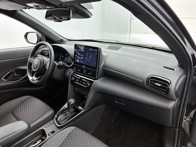 Toyota YARIS Cross 1.5 Hybrid 115 First Edition Comfort Pack | BTW voertuig | Dodehoek detectie | Stoel+stuurverwarming | Parkeersensoren voor+achter | Draadloze telefoonlader | Apple CarPlay/Android Auto | Cruise Control Adaptive |