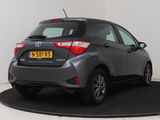 Toyota YARIS 1.5 Hybrid Dynamic Limited | Apple CarPlay/Android Auto | Stoelverwarming | Climate Control | Achteruitrijcamera |