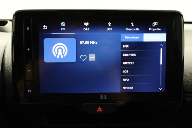 Toyota YARIS Cross 1.5 Hybrid GR Sport | JBL Audio | Stoelverwarming | Elektrische achterklep | Achteruitrijcamera| Parkeersensoren | Apple Carplay | Android Auto |