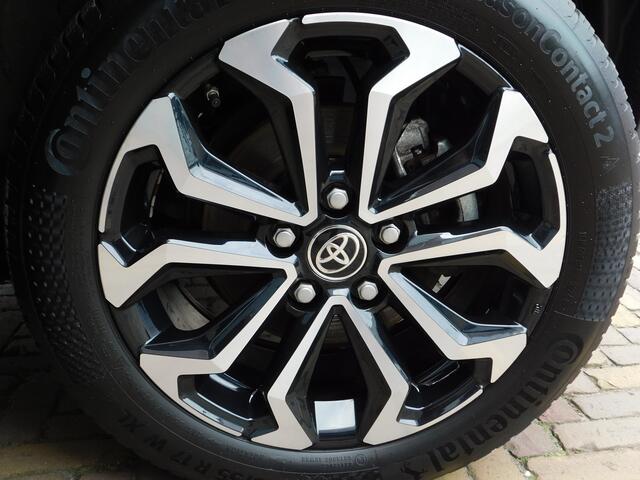 Toyota YARIS Cross 1.5 Hybrid 115 First Edition Comfort Pack
