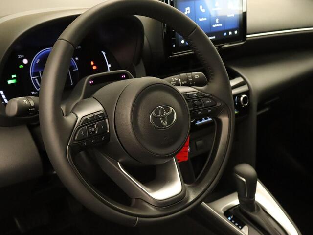 Toyota YARIS Cross 1.5 Hybrid 115 Active -NIEUWE AUTO DIRECT UIT VOORRAAD LEVERBAAR - APPLE CARPLAY/ ANDROID AUTO - CLIMATE CONTROL - VOORRUITVERWARMING - STUURVERWARMING - STOELVERWARMING - ADAPTIEVE CRUISE CONTROL - CAMERA - DAB AUDIO