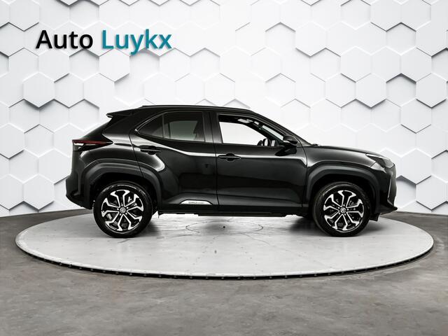 Toyota YARIS Cross 1.5 Hybrid Dynamic | Navigatie | 17'' L.M. Velgen | Adaptieve Cruise Control