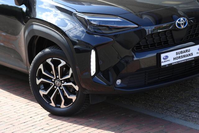 Toyota YARIS Cross 1.5 Hybrid Dynamic Team Navi LED Camera ACC