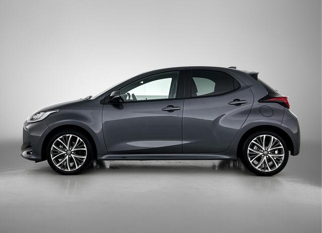 Toyota YARIS 1.5 Hybrid 130 Executive | Parkeersensoren V+A | Stuur-Stoelverwarming |