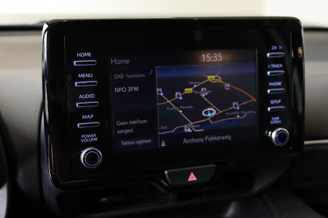 Toyota YARIS 1.5 Hybrid Active, Navi, DAB, Keyless Entry, Apple Carplay / Android Auto, Camera!