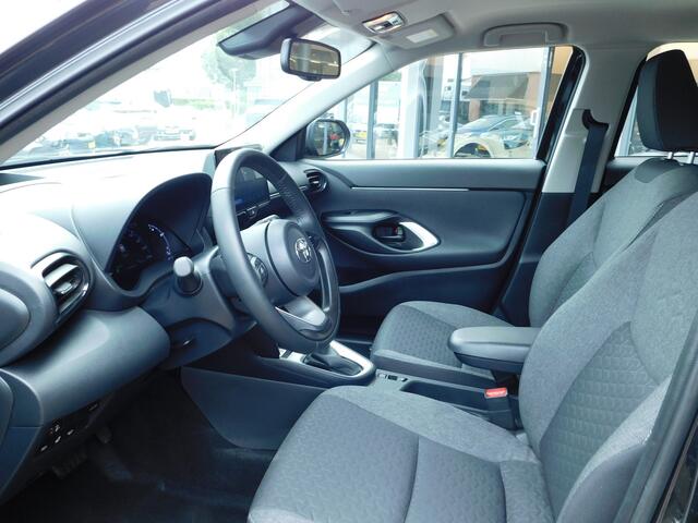 Toyota YARIS Cross 1.5 Hybrid Dynamic | Winter Pack